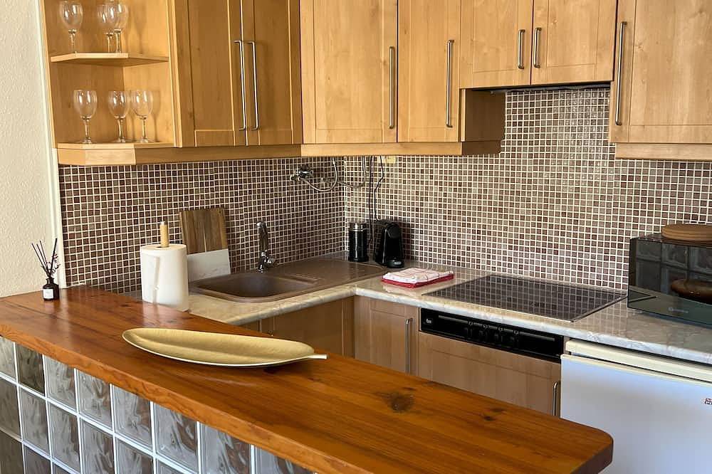 Ganze Wohnung, Charming Seaside Studio Apartment – Your Cozy Getaway Awaits! in Torrevieja, Costa Blanca