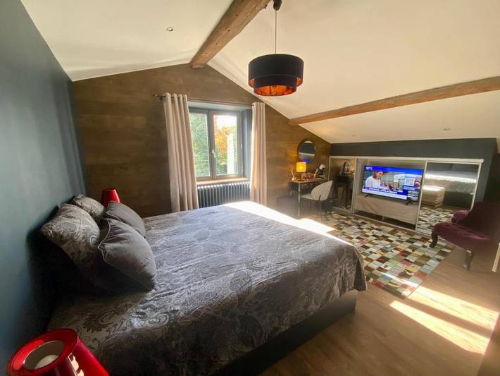 Gîte pour 2 personnes, avec terrasse à Écully - 2