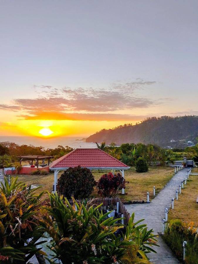 Location de vacances pour 4 personnes, avec piscine ainsi que jardin et vue à Manapy les Bains - 2