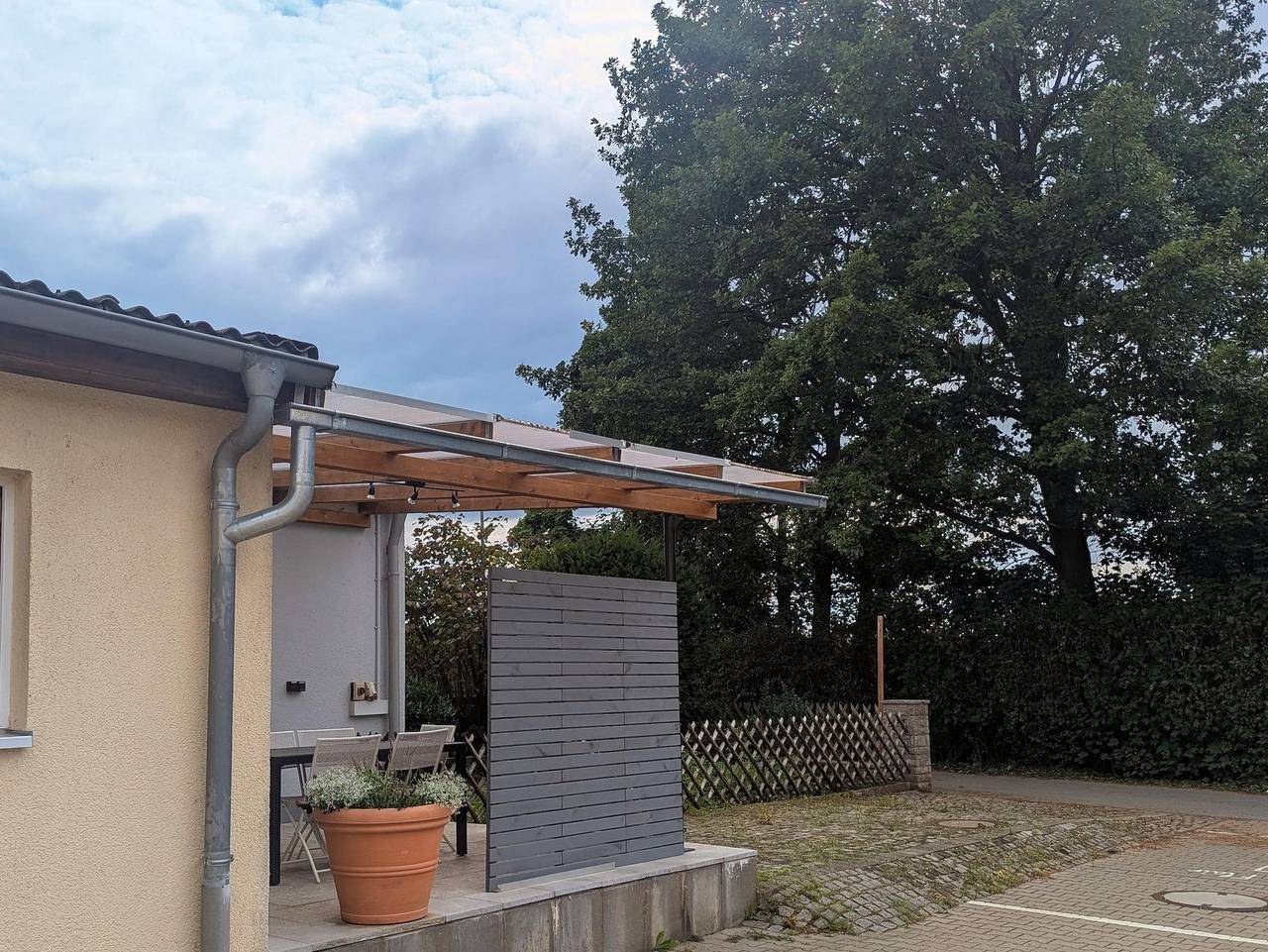 Ganze Ferienwohnung, Feld&Flair - Apartment Fürth - Ferienwohnung Feld&Flair bis 6 Personen im Grünen in Fürth, Franken