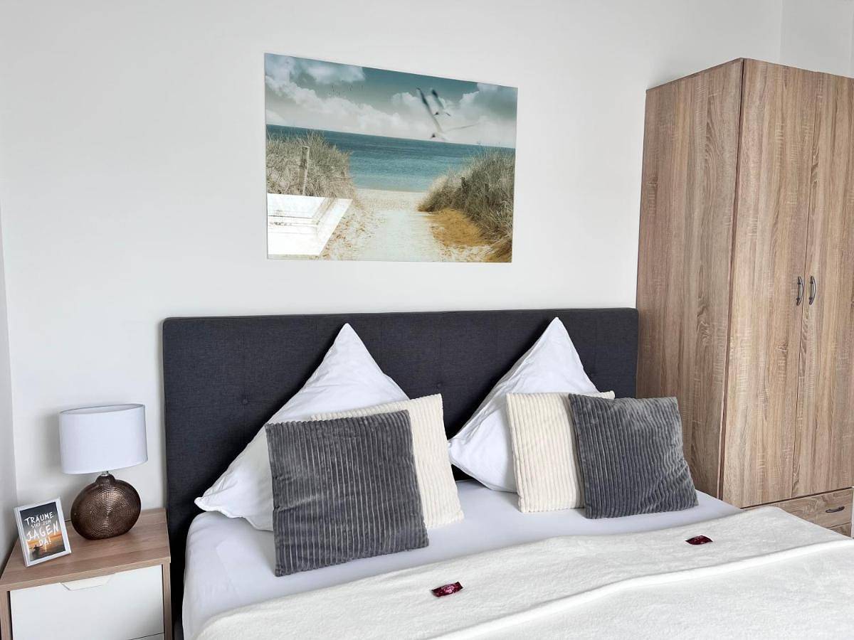 Ganze Wohnung, Apartment with Shower in Durlach, Karlsruhe