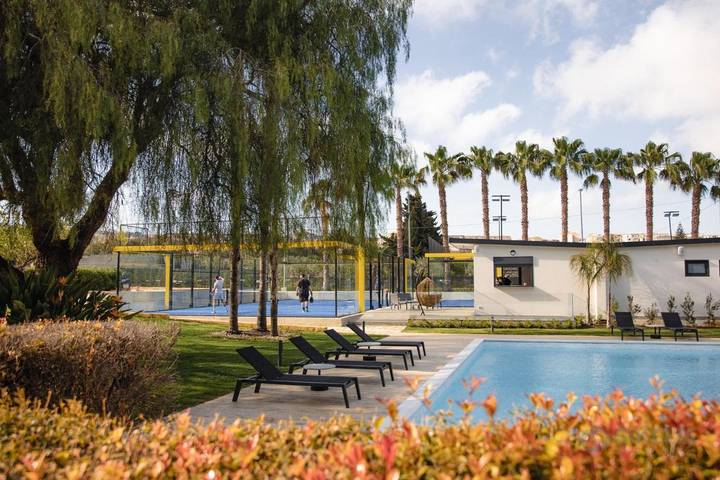 Bed and Breakfast, mit Terrasse und Garten sowie Pool und Ausblick