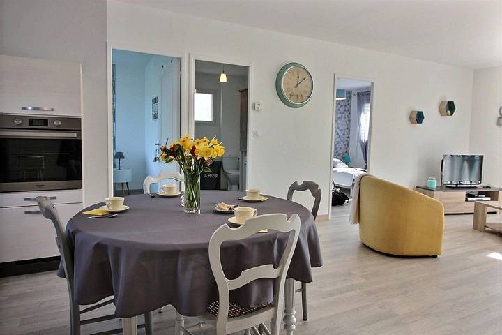 Gîte pour 4 personnes, avec terrasse et jardin à Pléneuf-Val-André - 3