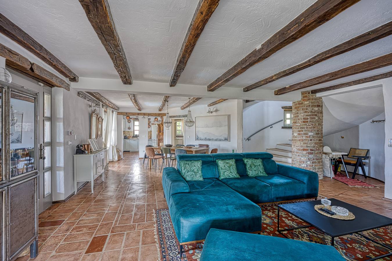 Villa Amyra With Pool in Sveti Lovreč Pazenatički, Zentralistrien