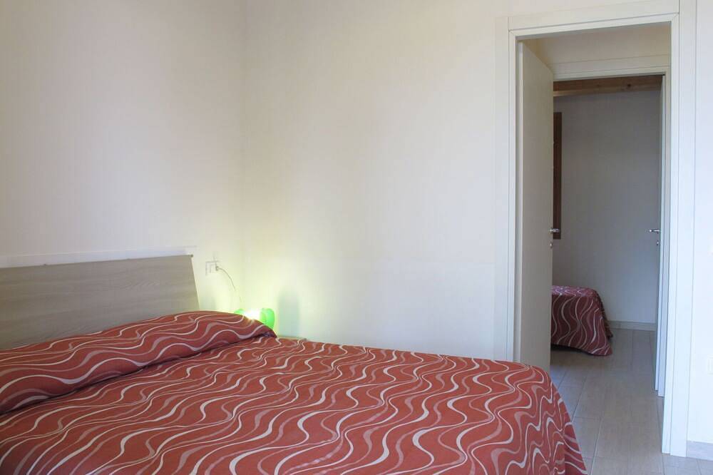 Herrliche Wohnung in einem Ferienhaus für 4 Personen mit Klimaanlage, W-Lan, Tv und Terrasse in Lido di Volano, Ferrara Provinz