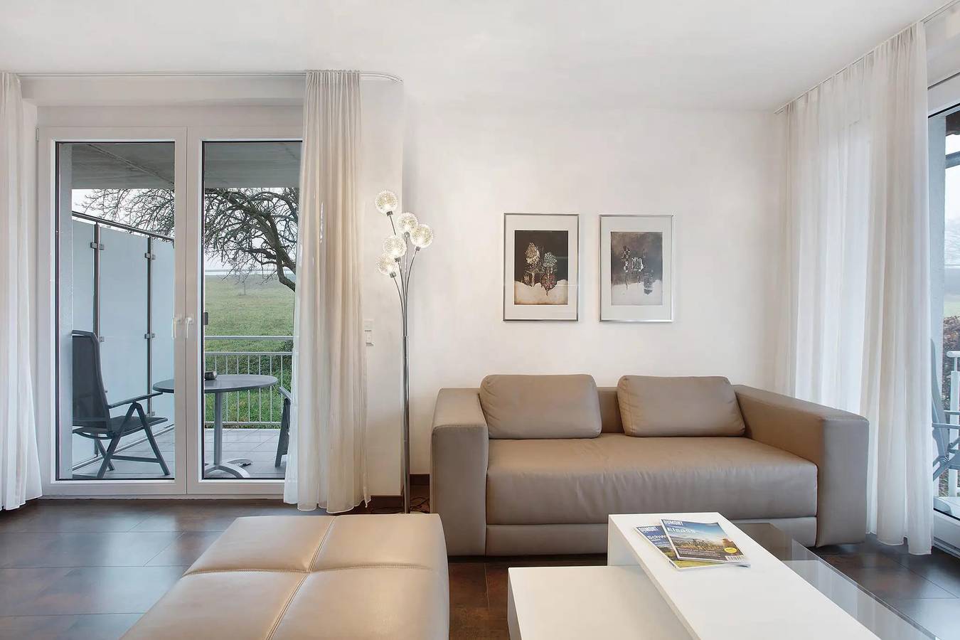 Ganze Wohnung, Balkon & Therme | Ferienwohnung Burgunderblick in Bad Bellingen, Südschwarzwald