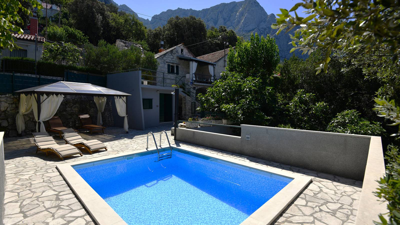Holiday Home Volat -Baška Voda by Villas Guide in Baska Voda, Makarska Riviera