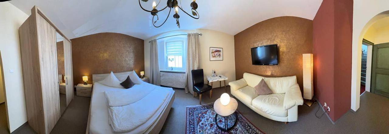 Ferienhaus für 2 Personen, mit Terrasse und Ausblick in Waldsassen