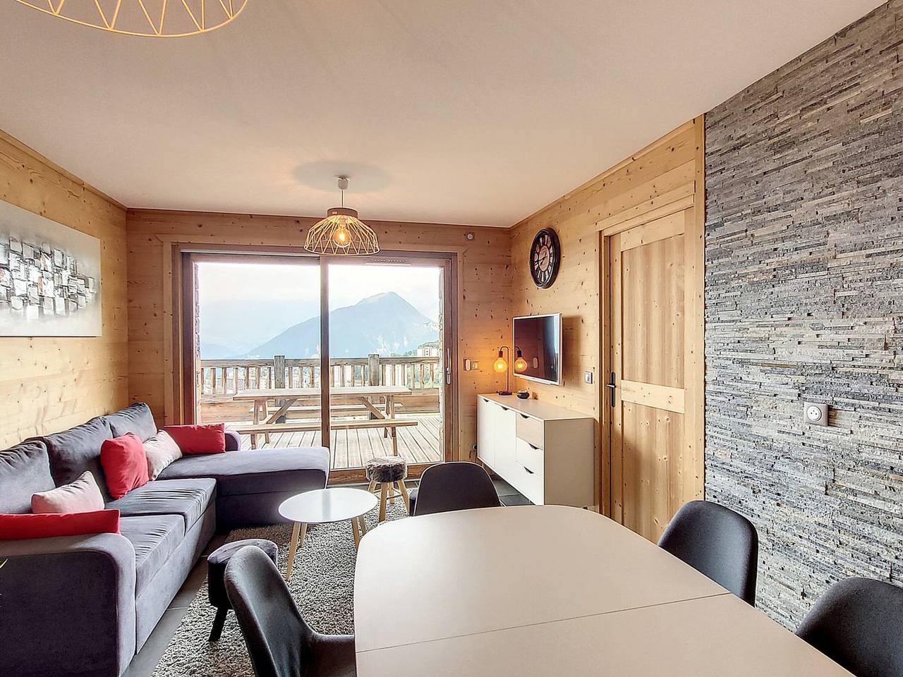 Ganze Wohnung, Luxuswohnung in La Toussuire mit privatem Parkplatz in La Toussuire, Fontcouverte-la-Toussuire