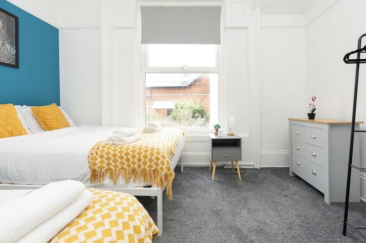 Ganze Wohnung, Spacious 2-Bed Flat Near Southsea Beach in Southsea, Portsmouth