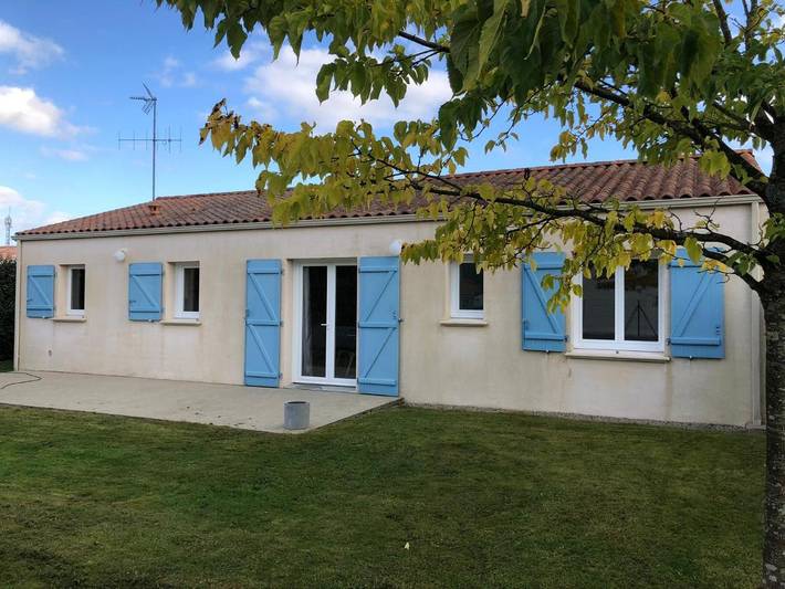 Location de vacances pour 4 personnes, avec Terrasse et Jardin à Le Poiré-sur-Vie - 2