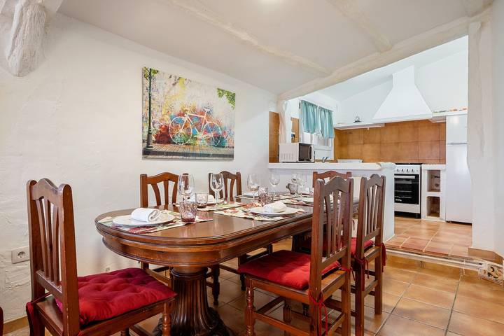 Casa Teresina · 100 m² · 3 camere con bagno privato · Piscina · Aria condizionata · Wi-Fi in El Perello, Terres de l'Ebre