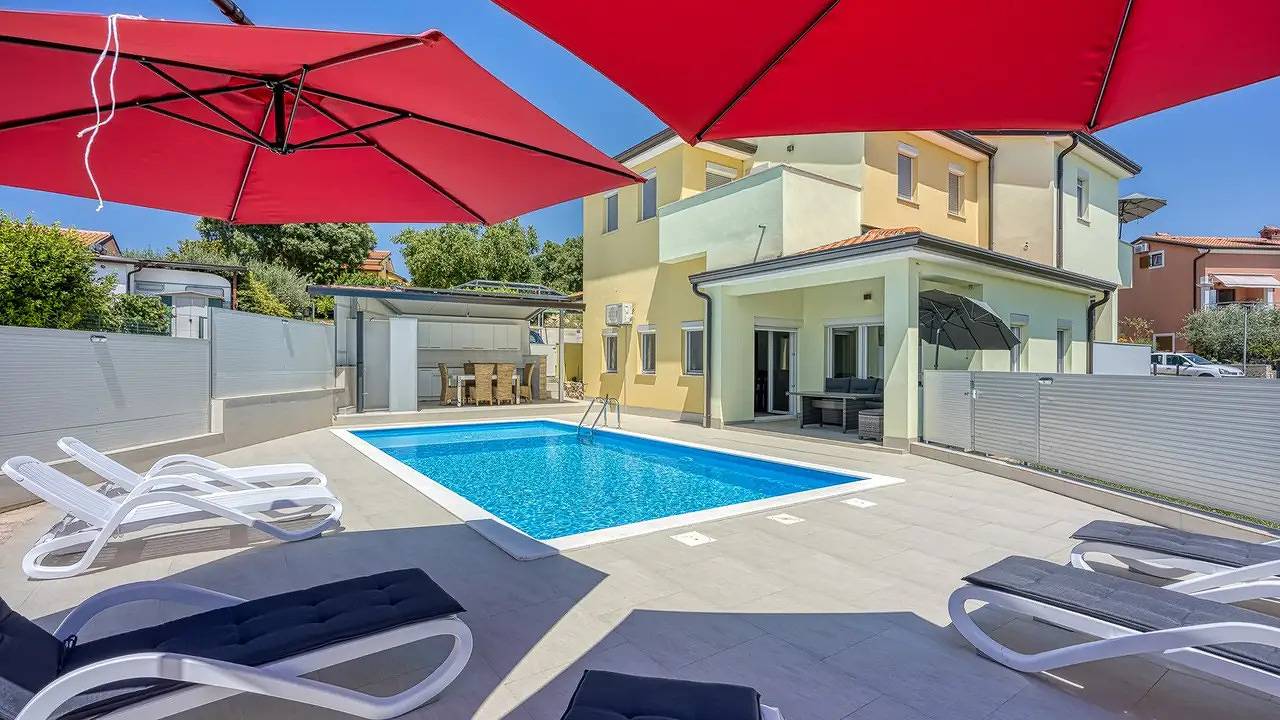 Villa für 8 Personen (160 m²) in Buje in Kaštel (Plovanija), Buje