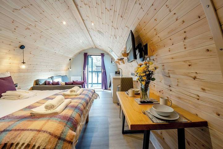 Cottage for 2 people, with hot tub in Suffolk