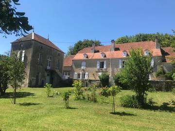 Chambre d’hôte pour 3 personnes, avec jardin et vue dans Chassigny