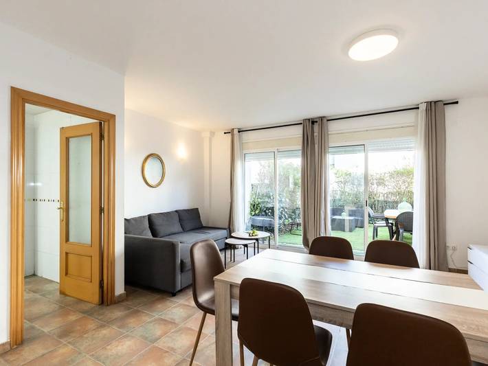 Finca für 8 Personen, mit Pool und Garten, mit Haustier in Salou - 2