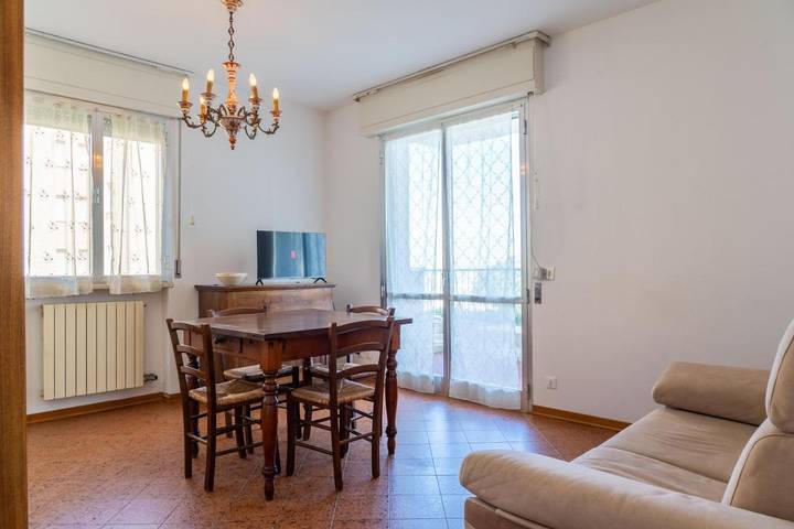 Gîte pour 6 personnes, avec balcon et vue à Lido Adriano - 3