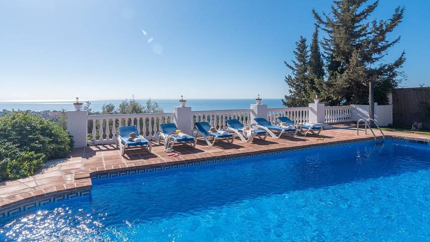 Casa rural para 12 personas, con balcón/terraza y piscina en Rincón de la Victoria - 3