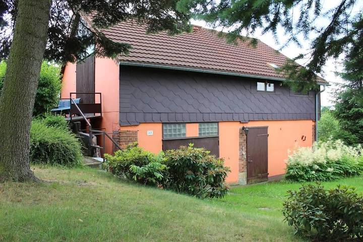 Ferienhaus für 4 Personen, mit Terrasse und Garten sowie Sauna und Ausblick