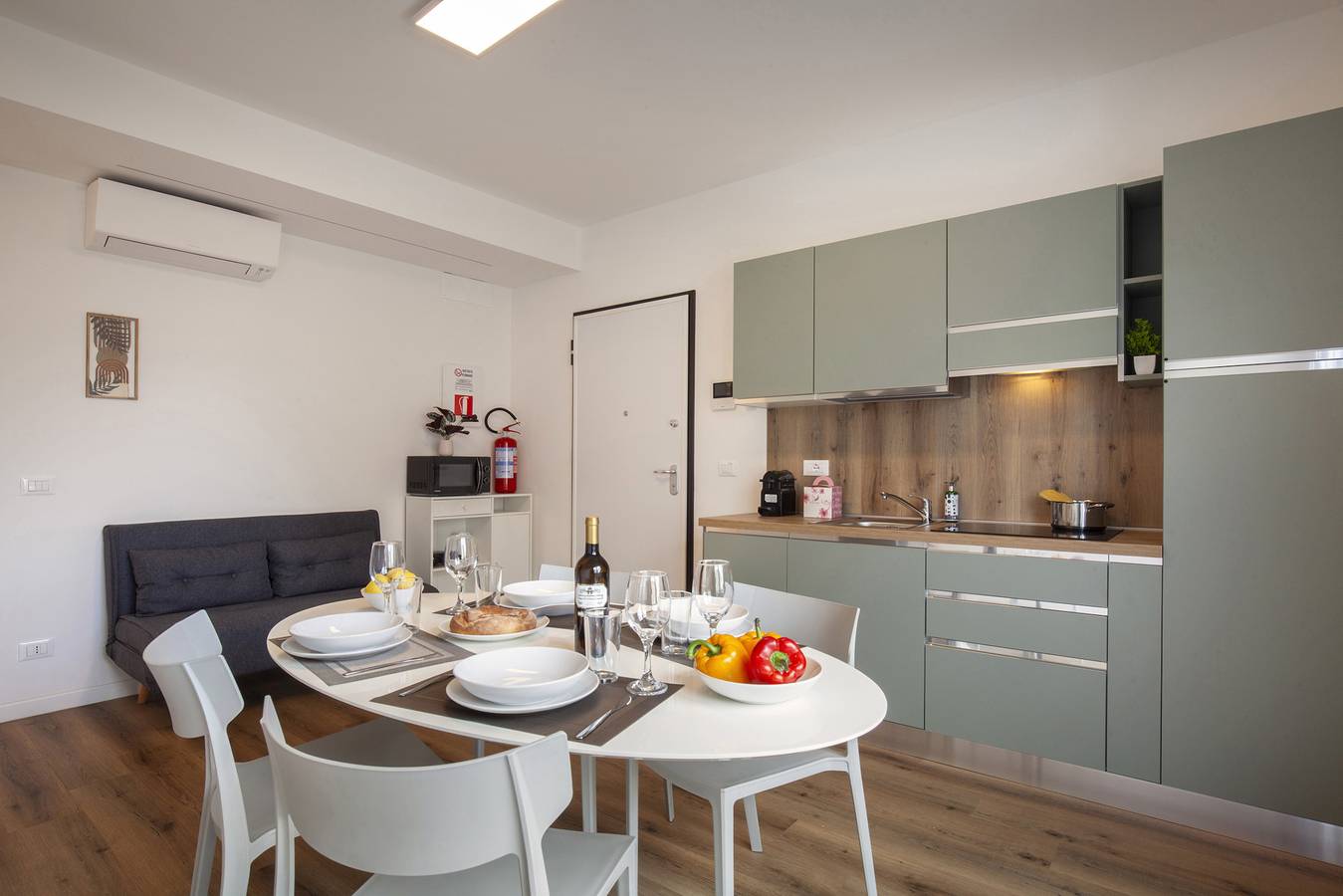 Entire apartment, Apartment Iris in Peschiera del Garda in Peschiera del Garda, Garda Mountains