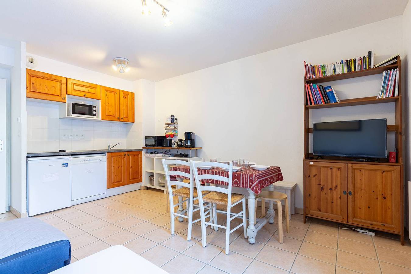 Appartement de vacances entier, Appartement 6 personnes Loudenvielle Skyvall Wifi in Loudenvielle, Pyrénées