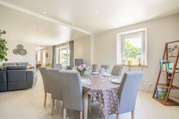 Maison De Vacances pour 9 Personnes dans Largny-sur-Automne, Aisne, Photo 3