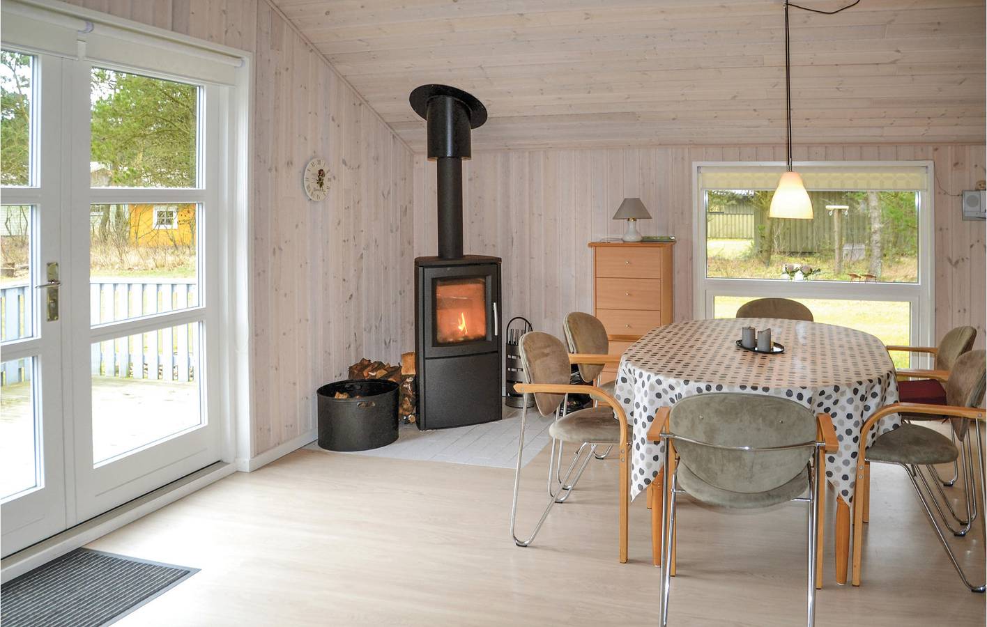 Holiday home for 4 people with terrace in Nørre Nebel, Varde Region