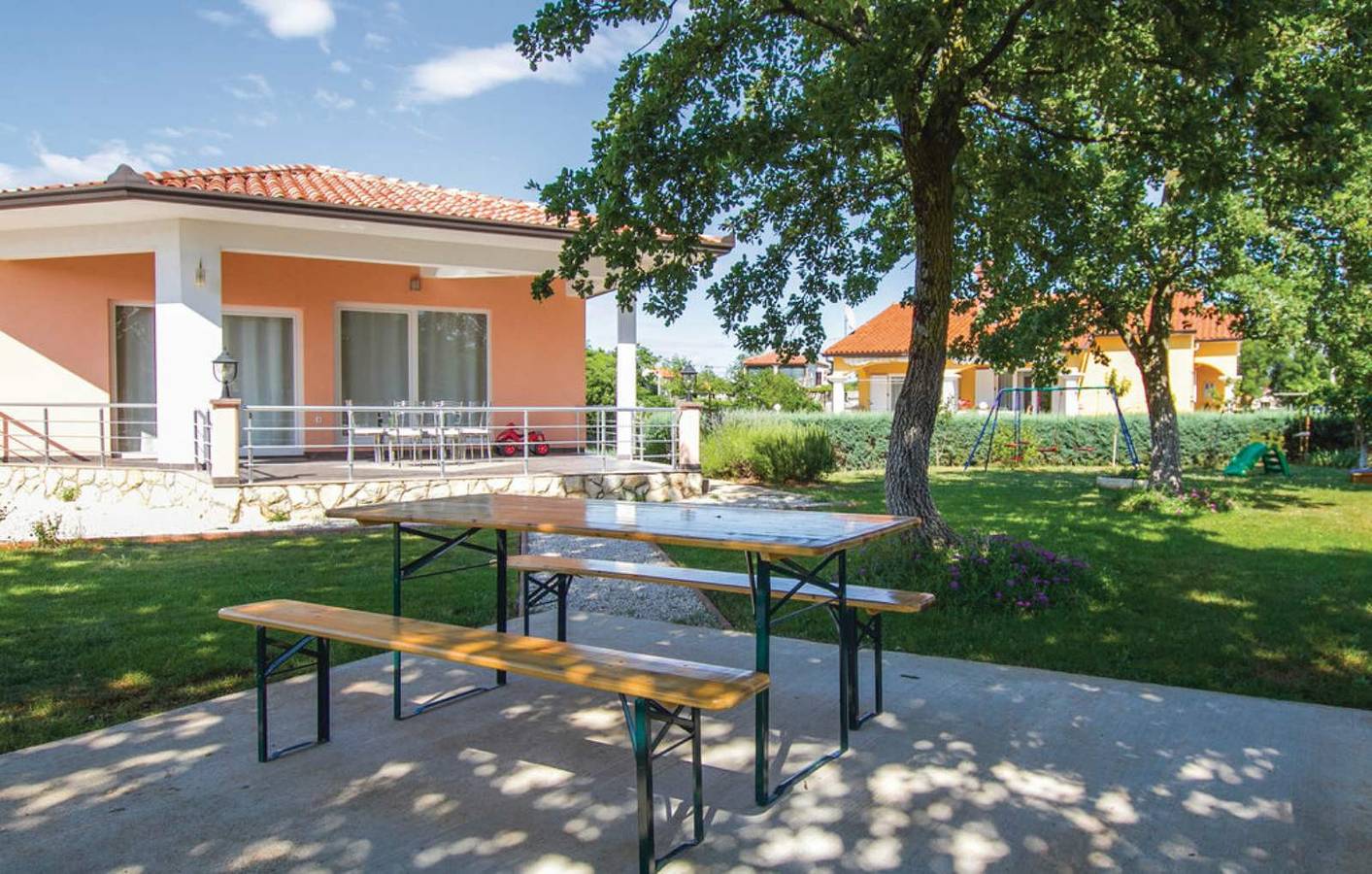 Haus D&E mit privatem Pool in Vinez, Wschodnie Wybrzeże Istrii