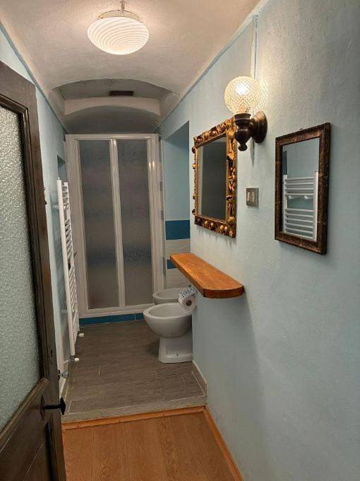 Gîte pour 7 personnes, avec jardin ainsi que terrasse et vue à Giaveno - 4