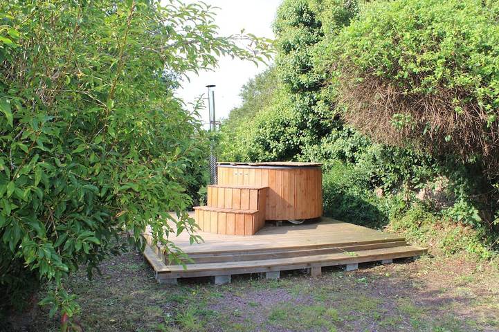 Ferienhaus für 8 Personen, mit Whirlpool und Garten - 1