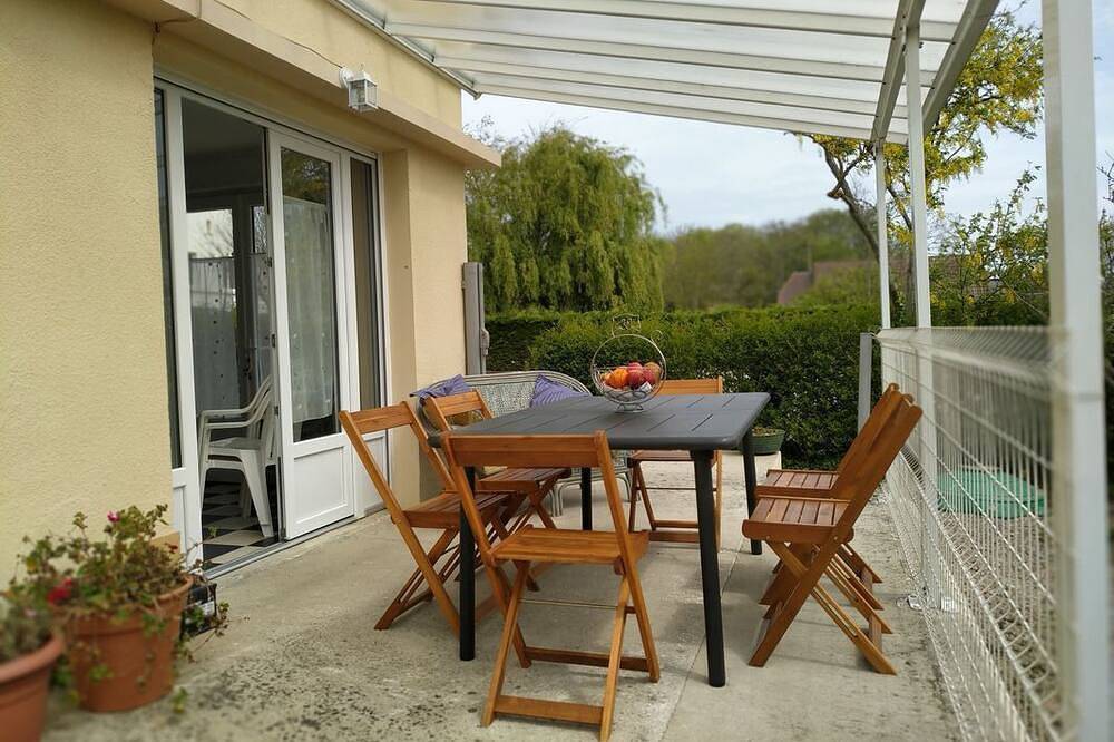 3 Bedroom Private vacation home in Ver-sur-Mer in Ver-sur-Mer, Côte de Nacre