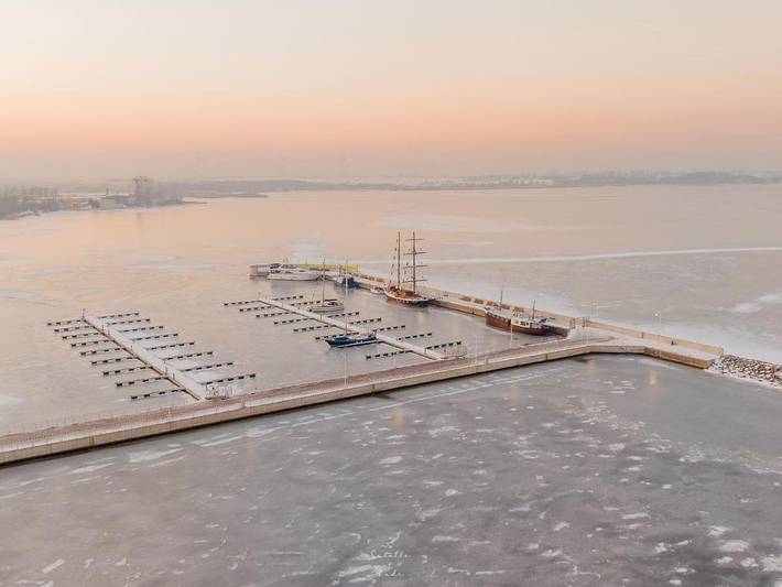 Boot für 10 Personen, mit Sauna und Ausblick sowie Terrasse, mit Haustier in Polen