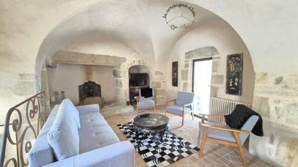 Gîte pour 8 personnes à Montpeyroux (Puy-de-Dôme)