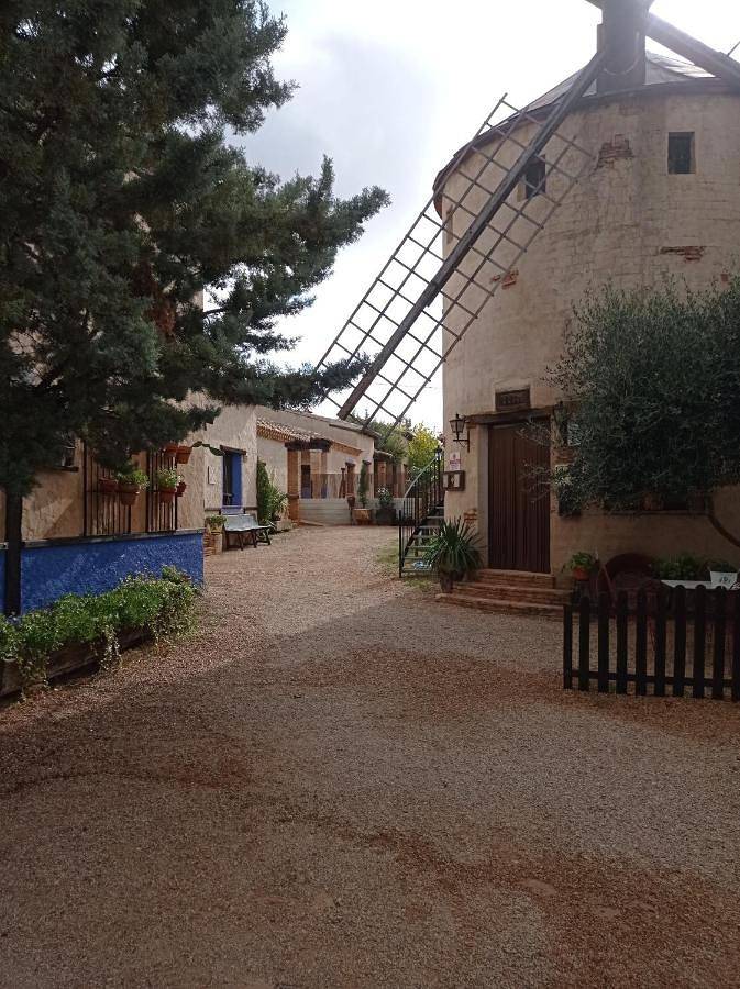 Casa rural para 4 personas, con vistas además de terraza y piscina en Ossa de Montiel - 3
