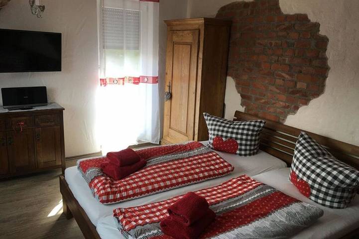 Ferienwohnung für 2 Personen, mit Sauna und Garten sowie Balkon - 1
