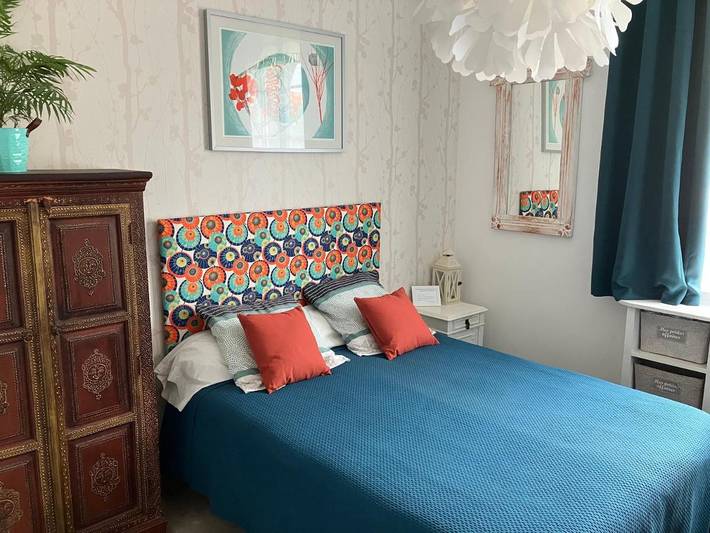 Gîte pour 2 personnes, avec Jardin ainsi que Piscine et Vue à Ille-sur-Têt