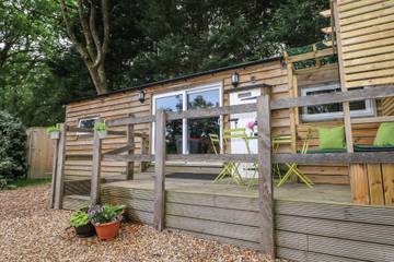 Cottage for 4 People in Cowfold, High Weald, Photo 1