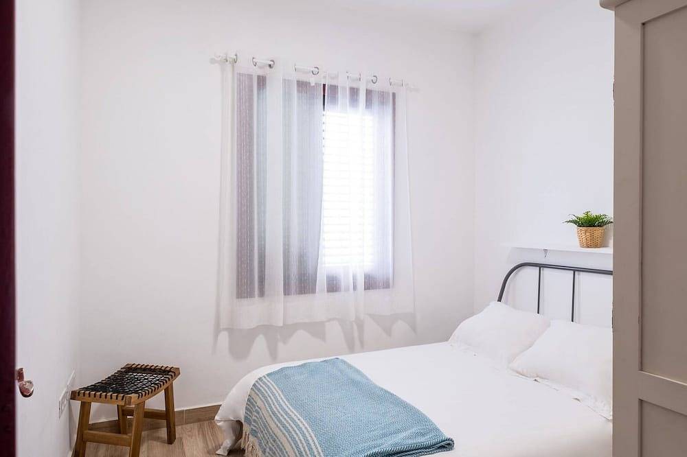Casa Abuela Toña by Huskalia | city center in Los Llanos, Los Llanos de Aridane