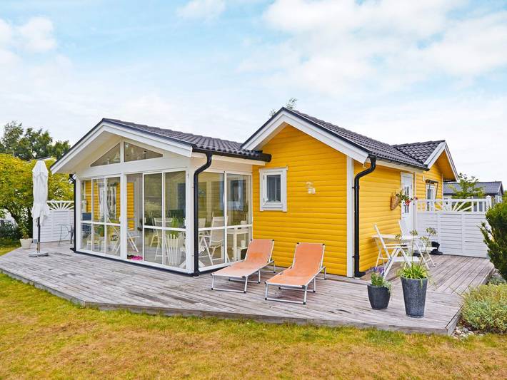 Rymligt semesterhus för familjen in Mellbystrand, Halland