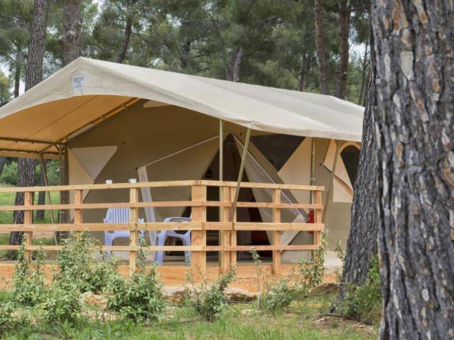 Camping Aec Vacances Les Dauphins - Safaritent 5 personen - Lodge tent - 2 slaapkamers in Saint-Cyr-sur-Mer, Toulon regio