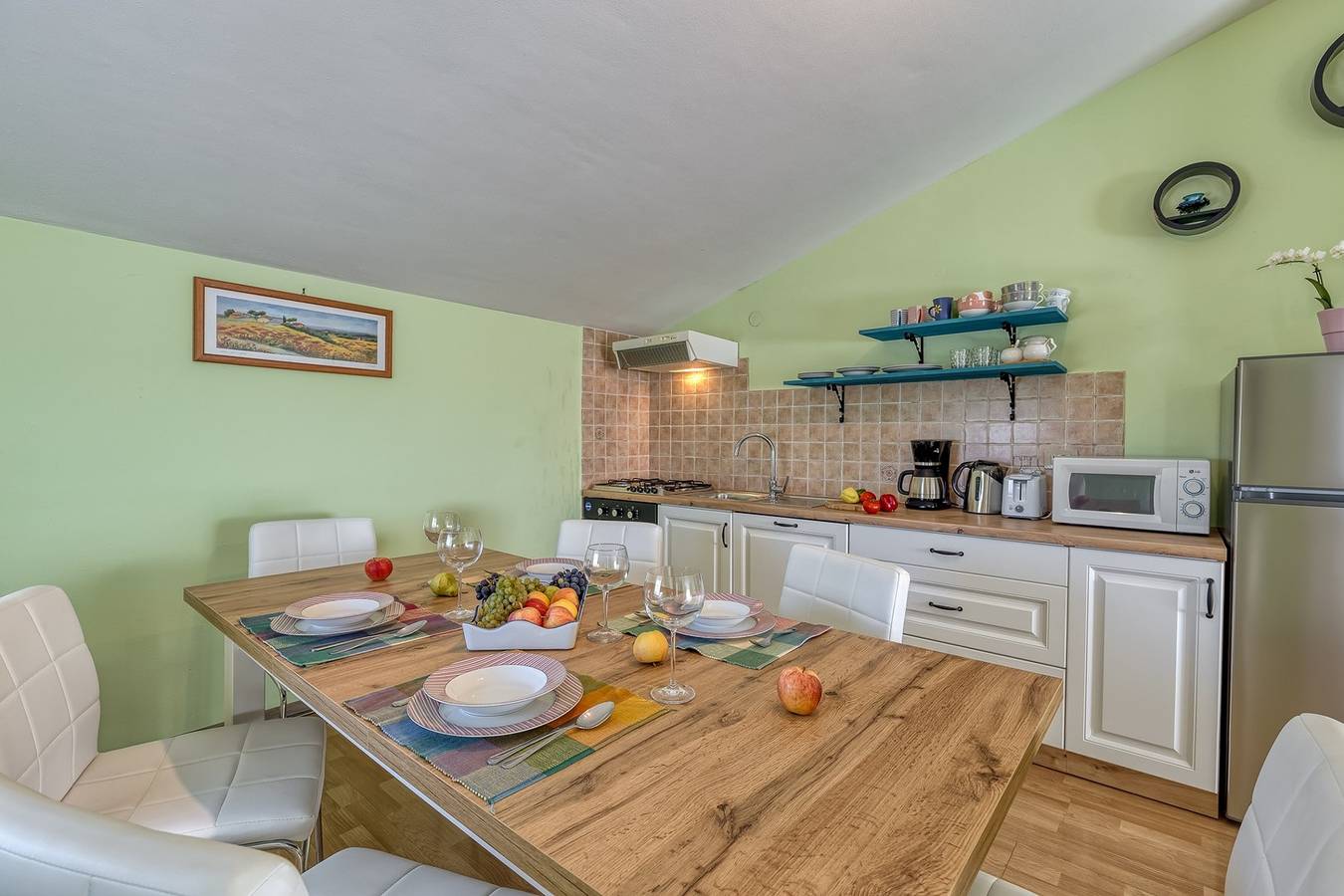 Casa Olivia with private pool and Bbq in Kastelir, Istria Central