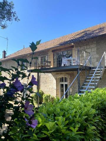 Gîte pour 7 personnes, avec jardin et vue à Agonac