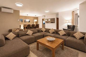 Ferienhaus für 12 Personen in Salema, Naturpark Südwest-Alentejo und Costa Vicentina, Bild 2