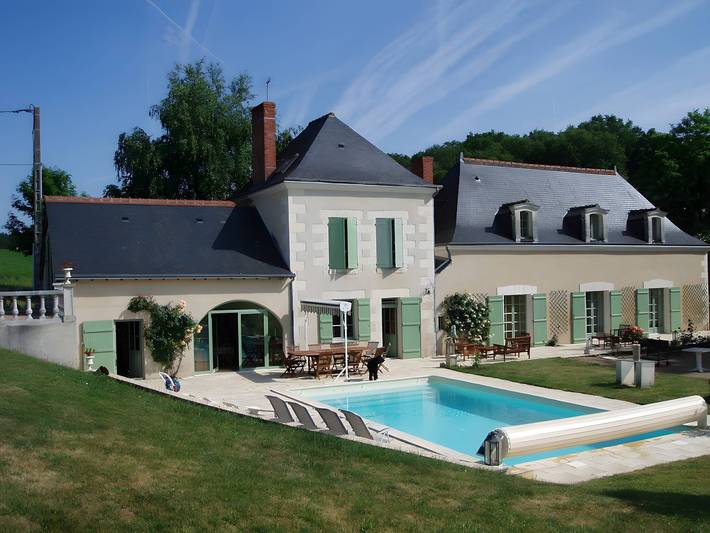 Chambre d’hôte pour 4 personnes, avec jardin près des Châteaux de la Loire