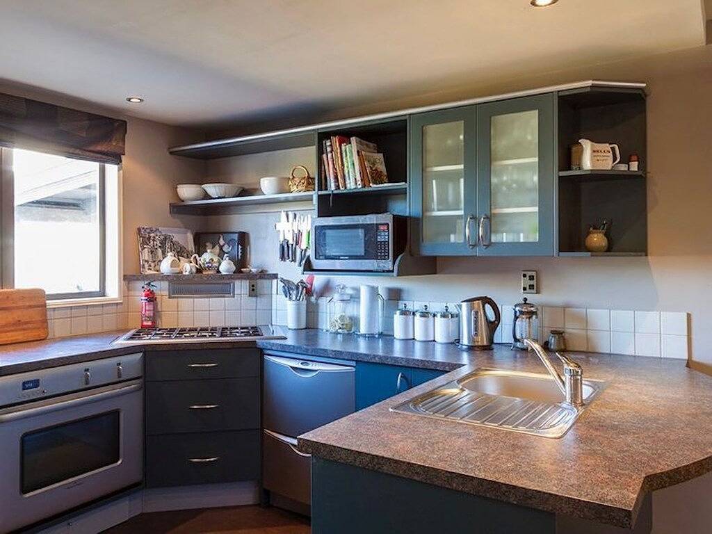 Family Home on Inverness - in the heart of Arrowtown! in Arrowtown, Otago