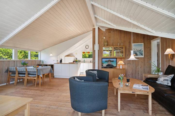 Ferienhaus für 7 Personen, mit Terrasse und Garten in Djursland - 2