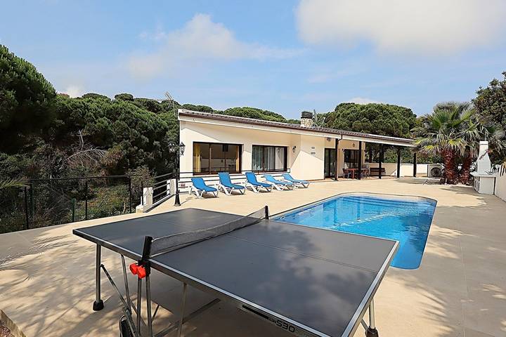 Villa for 12 people, with Terrace and Garden as well as View in Tossa de Mar