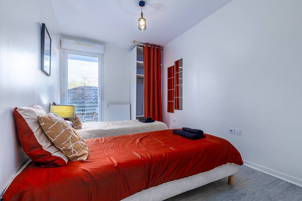 Appartement entier, À Orly : Logement Moderne près de l'aéroport in Orly (Île de France), Val-de-Marne