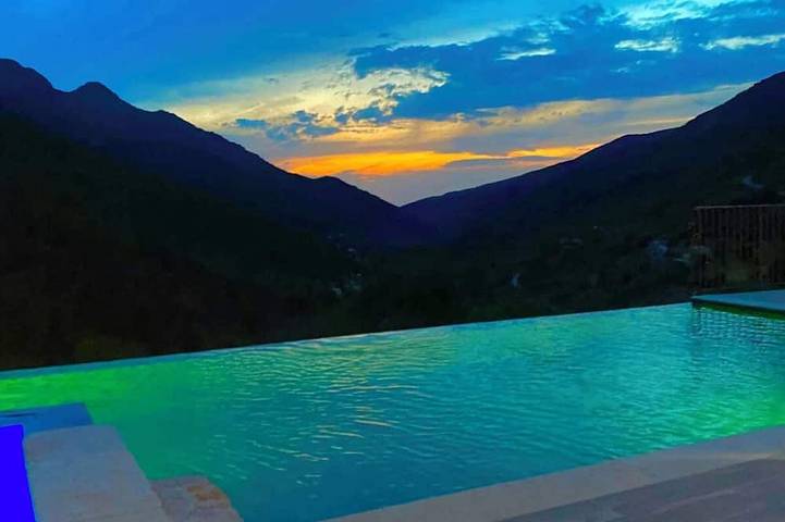 Maison de vacances pour 16 personnes, avec jacuzzi