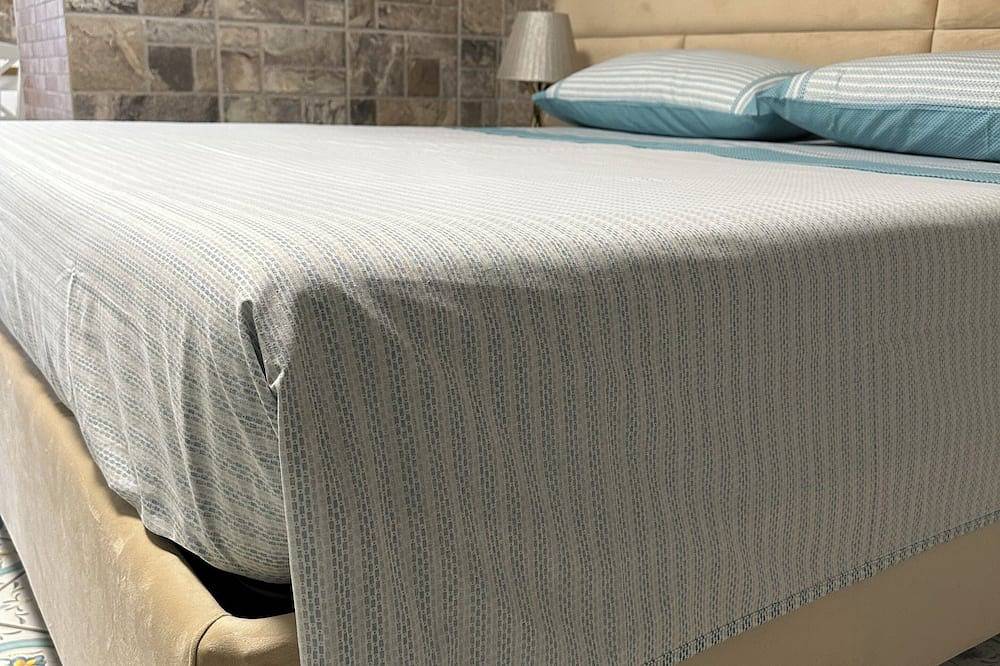 Appartamento intero, Alloggio immerso nel parco del Vesuvio con una vista su tutto il golfo di Napoli in Torre del Greco, Parco nazionale del Vesuvio